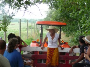 The woodswoman showing us around the farm on the wagon. (Blooming Glen Farm)