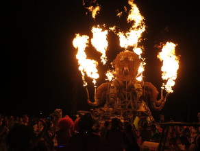 The mechanical fire-shooting octopus! (Burning Man 2013)